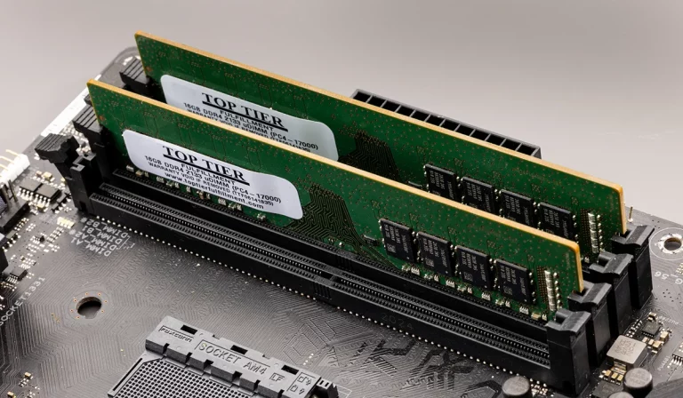 رم DDR5 با DDR4 چه تفاوتی دارد و کدام برای لپ تاپ بهتر است؟